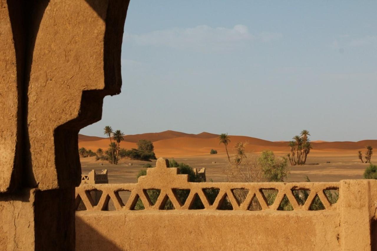 Nasser Palace Hotel & Bivouacs Мерзуга Екстер'єр фото